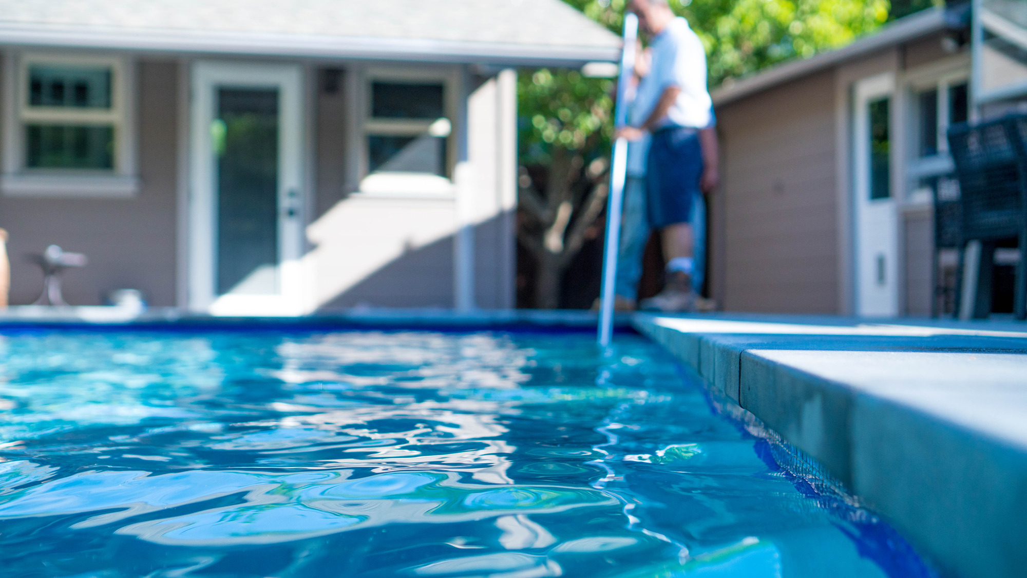 Pool cleaning service